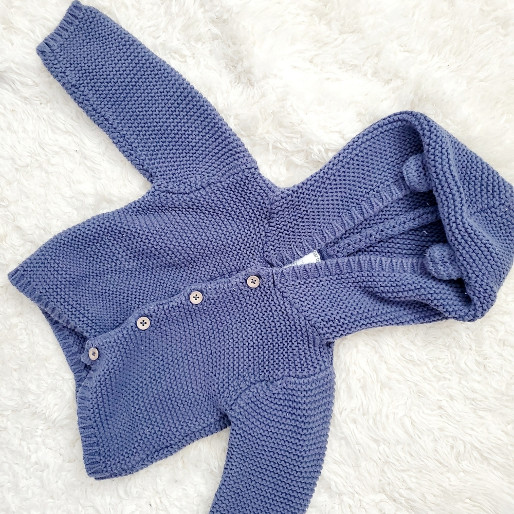 Carter's bear sweater 6 months